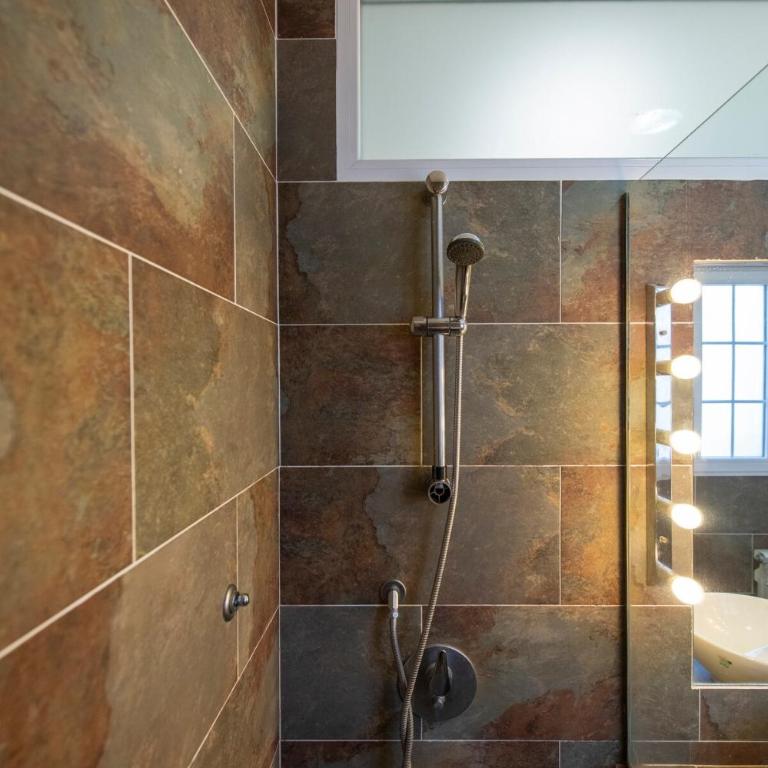 Apartment in an emblematic building in the Chamberi neighborhood - Two-Bedroom Apartment - 13