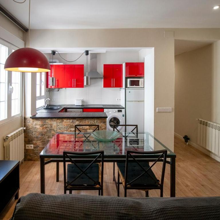 Apartment in an emblematic building in the Chamberi neighborhood - Two-Bedroom Apartment - 17