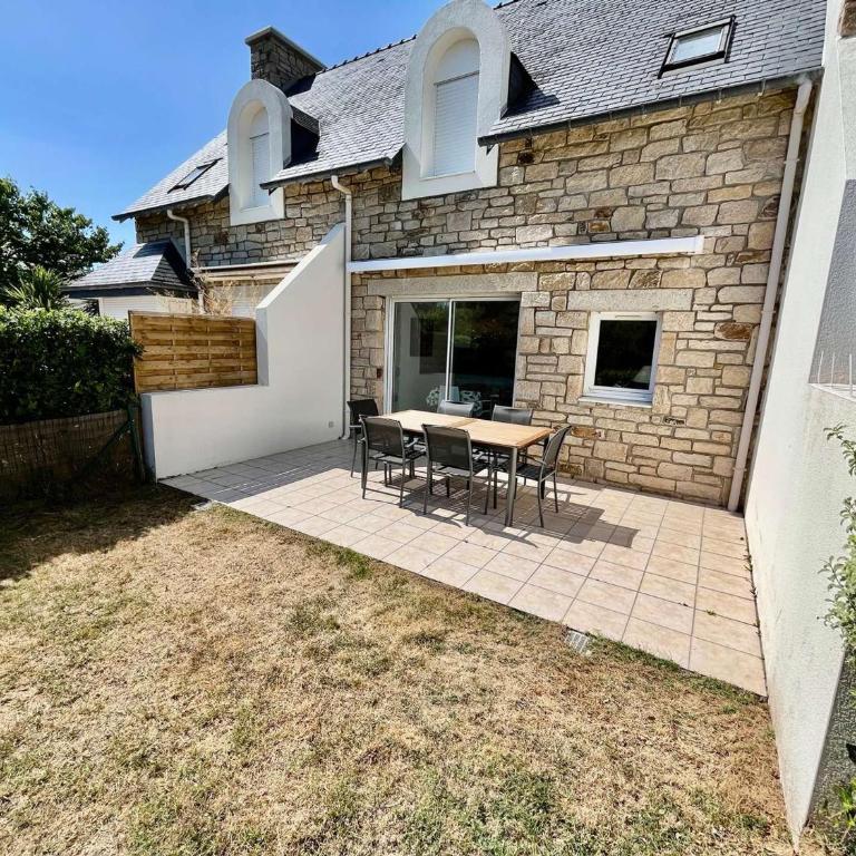 Quiberon: Maison 3 pièces, 6 pers., terrasse sud, parking, quartier calme proche Port-Haliguen - FR-1-478-30 - Villa - 15