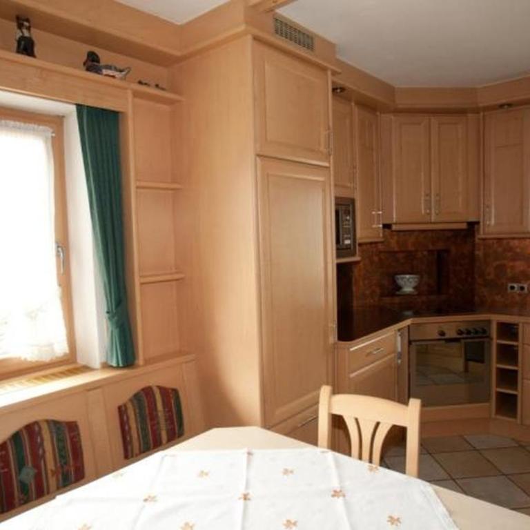 Kleinreiterhof Ferienwohnung Gleißner - Apartment mit 3 Schlafzimmern und Balkon - 3