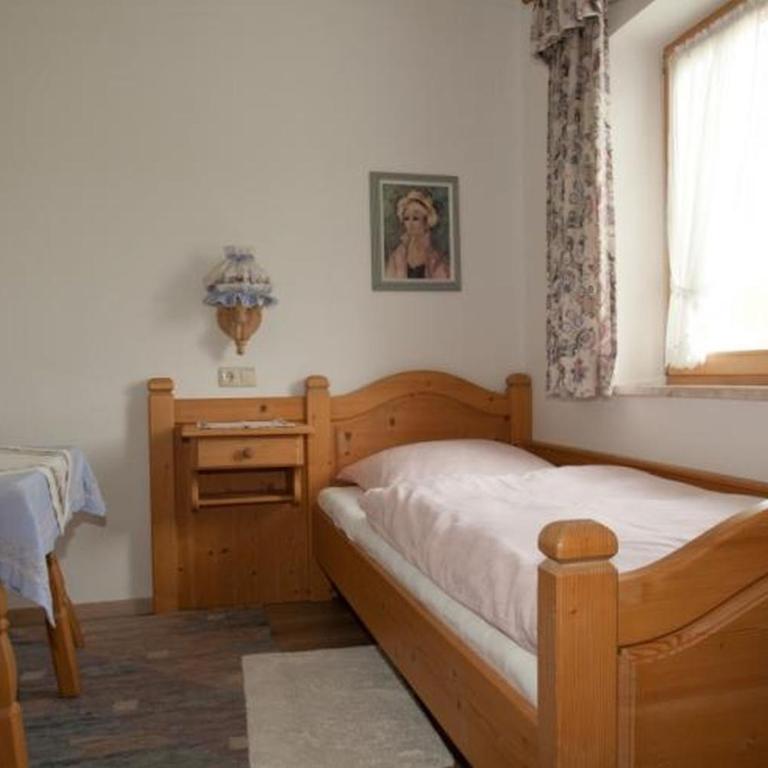 Kleinreiterhof Ferienwohnung Gleißner - Apartment mit 3 Schlafzimmern und Balkon - 5