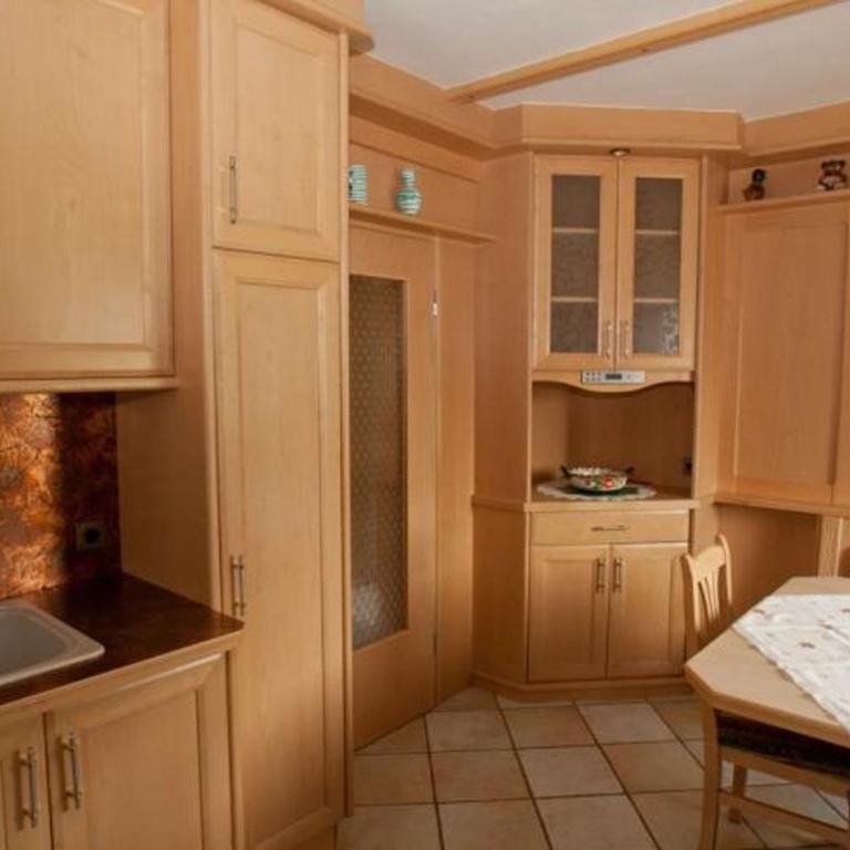 Kleinreiterhof Ferienwohnung Gleißner - Apartment mit 3 Schlafzimmern und Balkon - 11