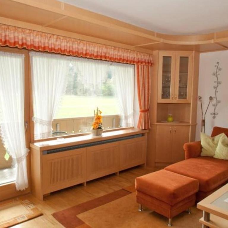 Kleinreiterhof Ferienwohnung Gleißner - Apartment mit 3 Schlafzimmern und Balkon - 1