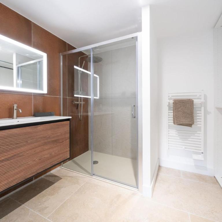 House with spa and direct access to Lake Cazaux - Ferienhaus - 15