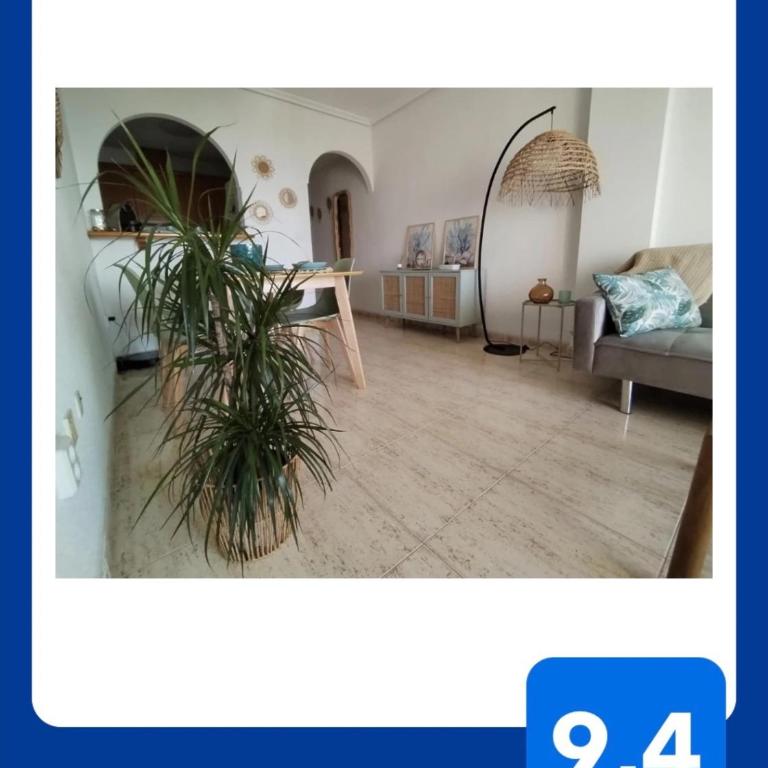 Mira al Mar y Tabarca en urbanización Santa Pola - Apartamento de 2 dormitorios - 1