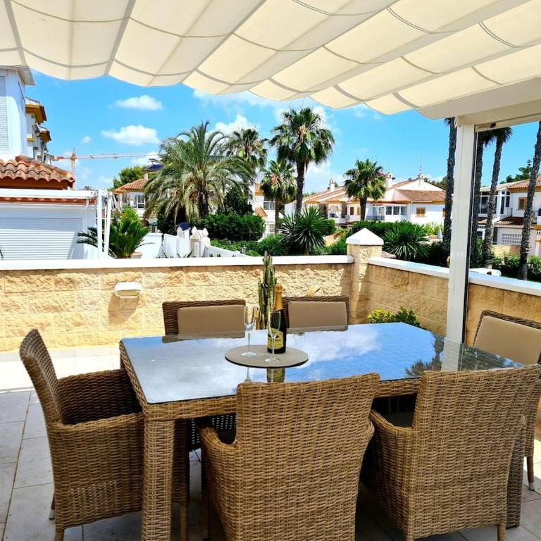 lcasa Holiday Home with Pool View - Apartment mit 3 Schlafzimmern - 19