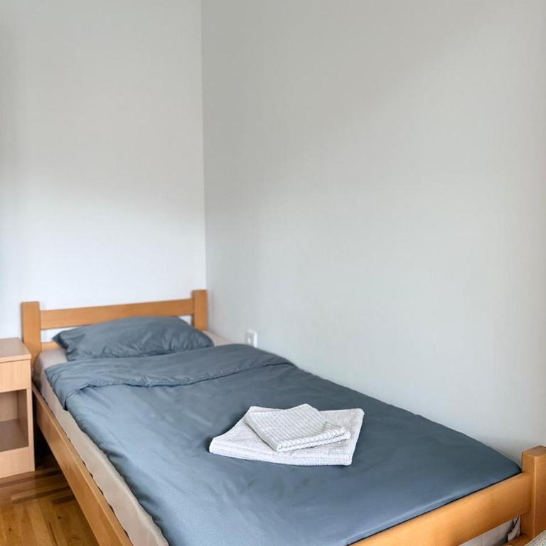 ADAIST Apartments Budva Free Parking & Balcony - Trokrevetna Soba - 9