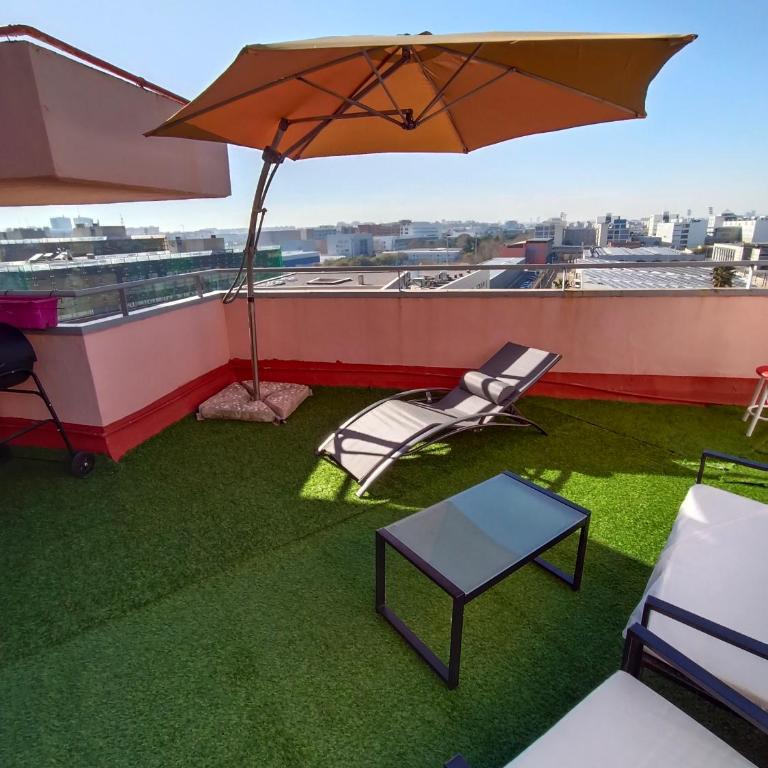 Malvarrosa Penthouse 4 rooms, suite, terrace and balcony - Apartamento Ático - 59