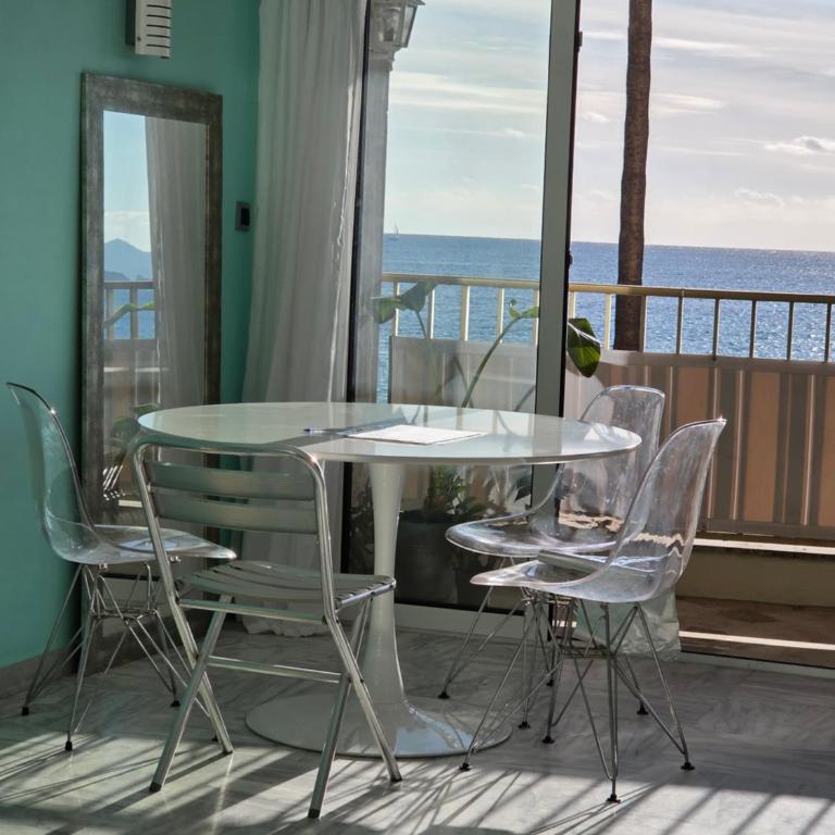 Paradou on the beach, amazing view, 3 beds - Appartement 2 Chambres - 3