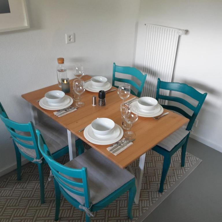 Wohnung für 2-4Personen nahe Grindelwald, Jungfrau Skigebiet in 20Minuten mit dem Zug erreichbar - Apartment mit 1 Schlafzimmer - 3