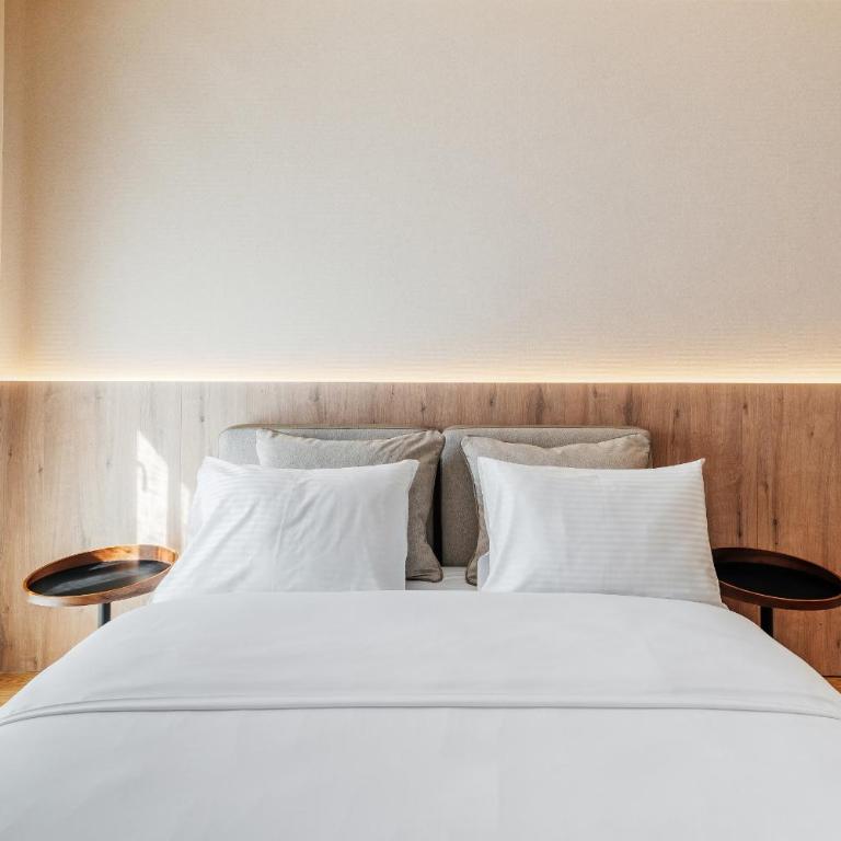 APART 28 - Premium Suites - Deluks Apartman sa 2 Spavaće Sobe i Balkonom - 9
