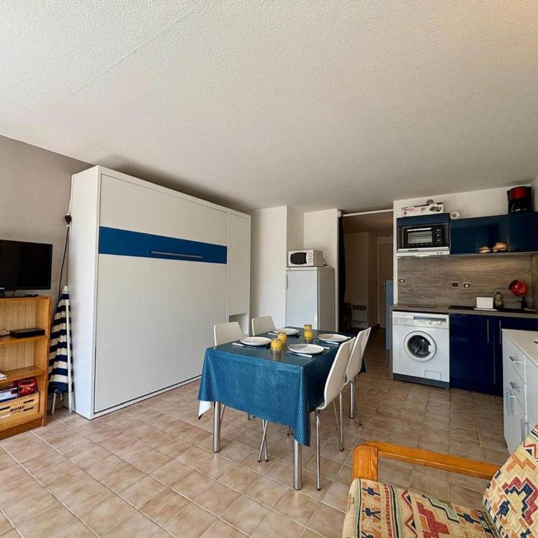 Studio-Cabine à Carnac, 80m de la plage, parking - FR-1-377-54 - Studio - 2