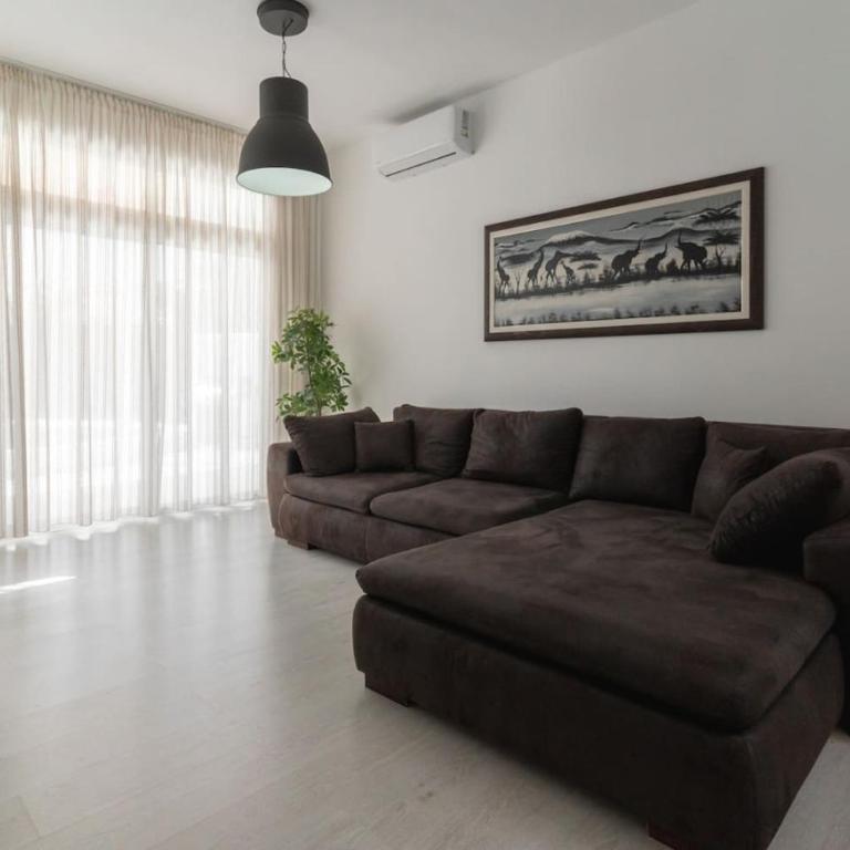 Nice Bungalow with Two Bedrooms - Bungalow - 6