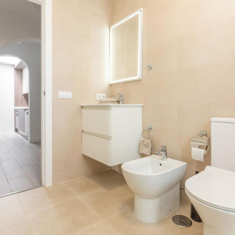Nice Bungalow with Two Bedrooms - Bungalow - 18