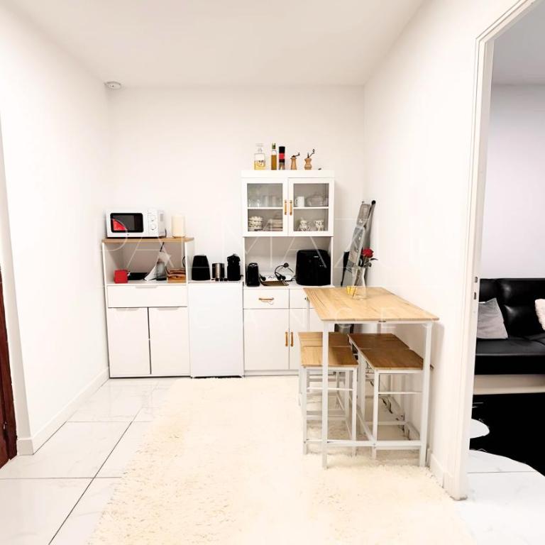 Proche Centre ville, 1 chambre, balcon - Palmazur Vacances - Appartement 1 Chambre - 11