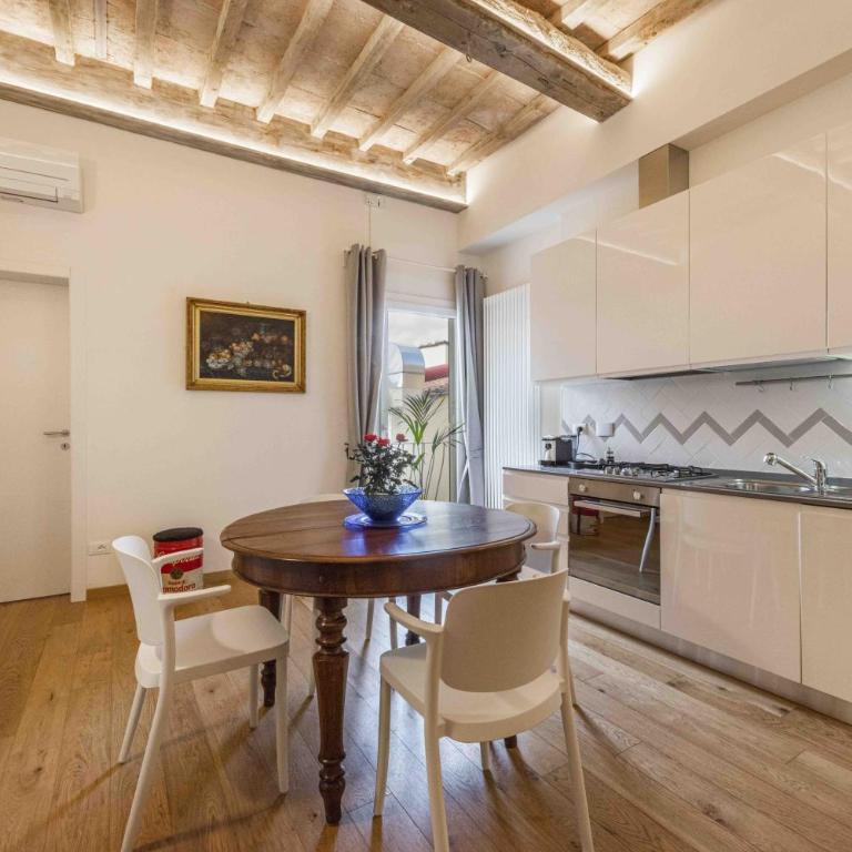 Santa Maria Novella Palace by MMega - Appartamento Familiare con 2 Camere da Letto - 3