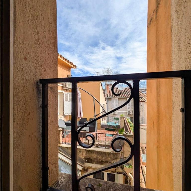 UNE TERRASSE SUR LES TOITS - Appartement 1 Chambre - 11