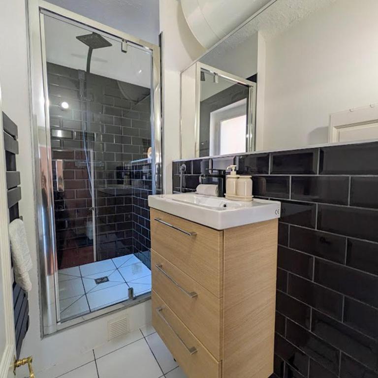 UNE TERRASSE SUR LES TOITS - Appartement 1 Chambre - 10