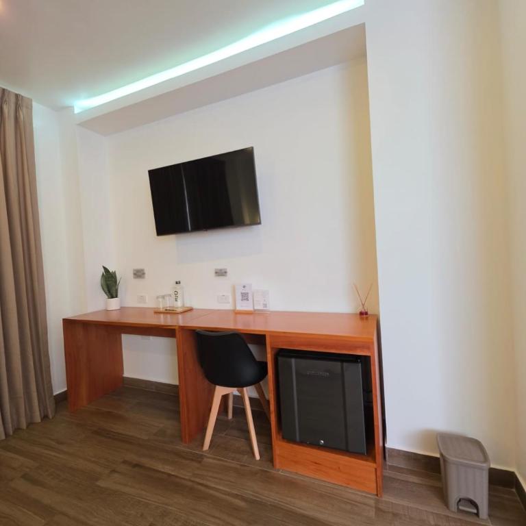 CASA GALAPAGOS by Hostal Fragata - Double Room with Private Bathroom - 10