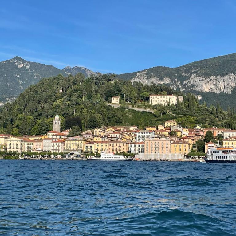Casa Azalea - Appartamento con 2 Camere da Letto e Vista Lago - 63