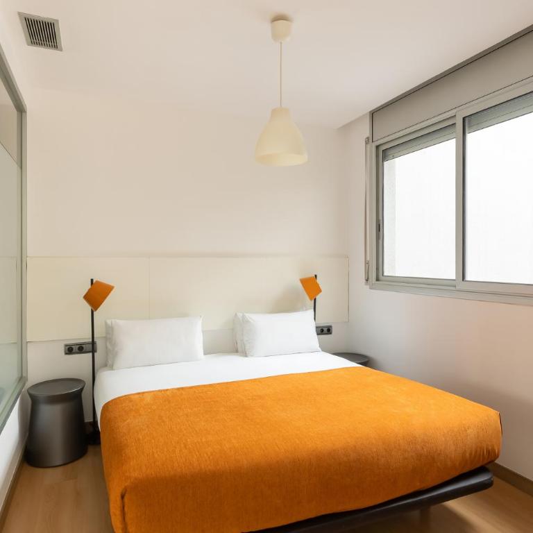 Cosmo Apartments Casanova - Apartamento de 1 dormitorio - 2