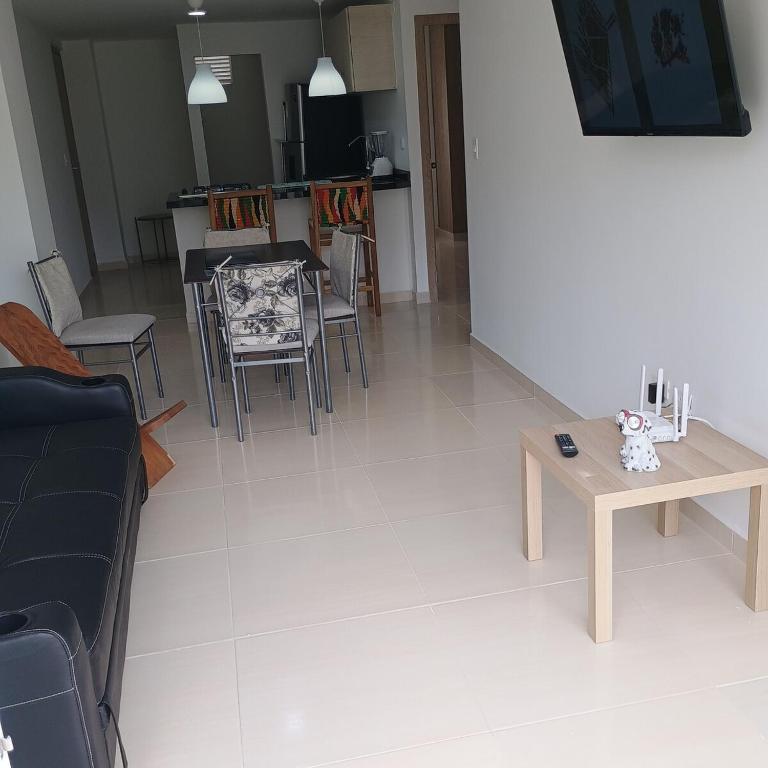 CASA RODSA Torre san gil plaza 1008 - One-Bedroom Apartment - 1