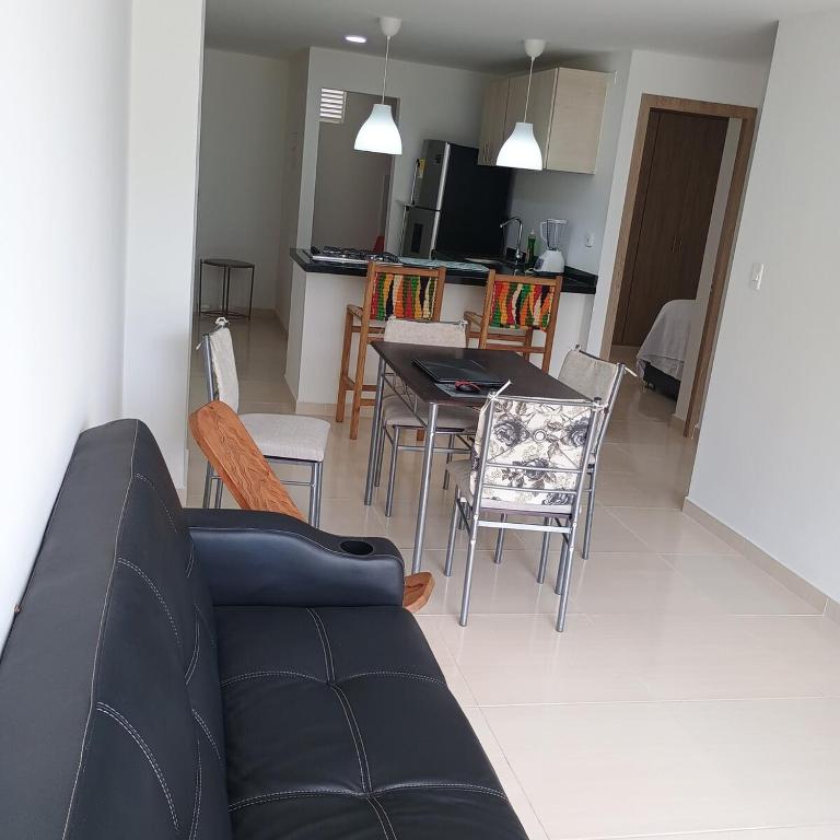CASA RODSA Torre san gil plaza 1008 - One-Bedroom Apartment - 5