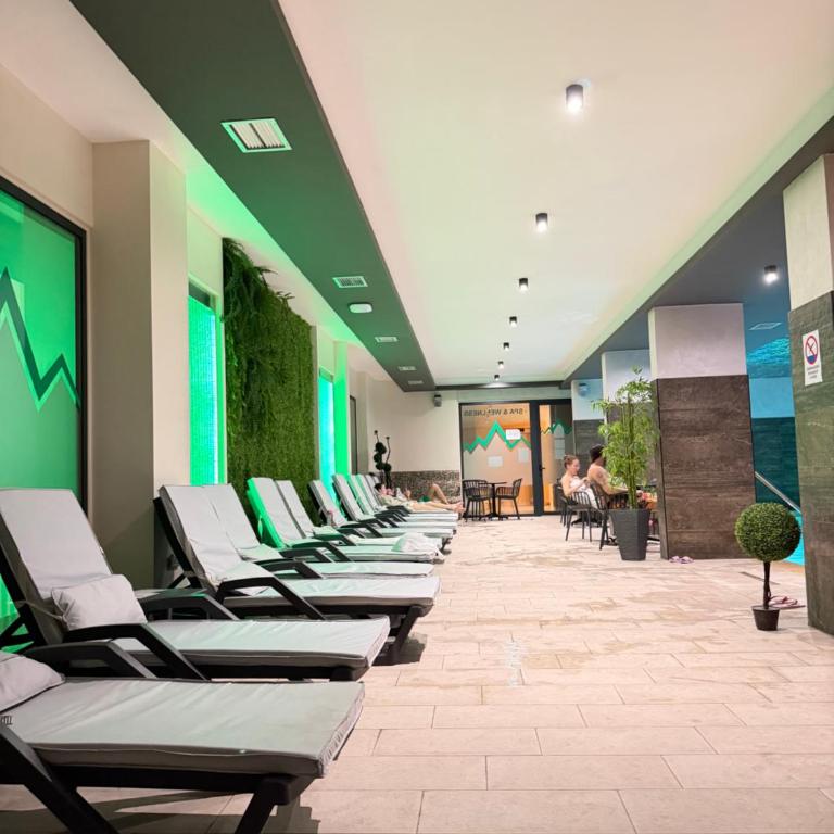 Prestige Forest Resort Zlatibor Wellness & Spa - One-Bedroom Apartment - 13