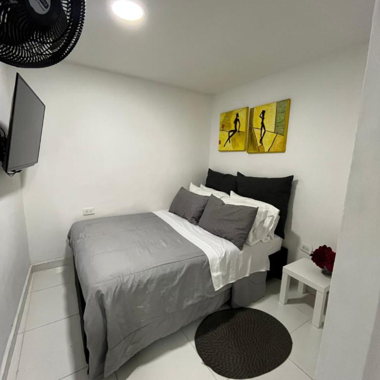 Apartaestudios amoblados en el norte de Cali - Apartment - 4