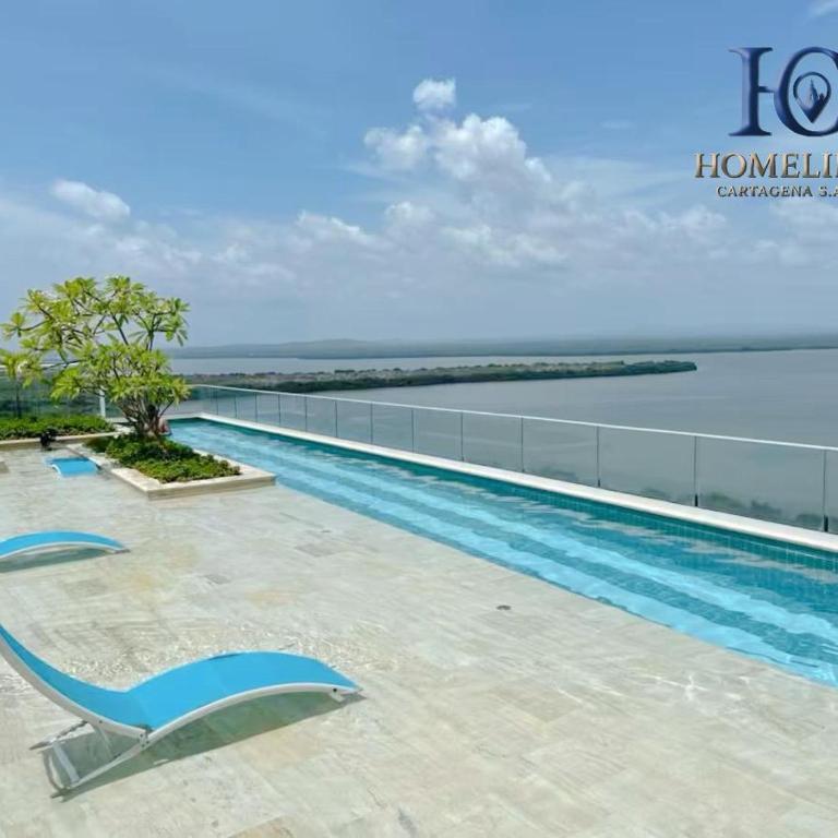 Luxury suite with Spa tub - Cielo Mar - Two-Bedroom Apartment with Lake View - 29