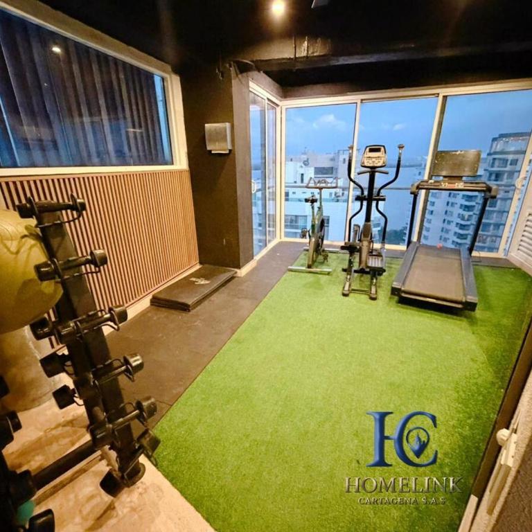 Luxury suite with Spa tub - Cielo Mar - Two-Bedroom Apartment with Lake View - 30