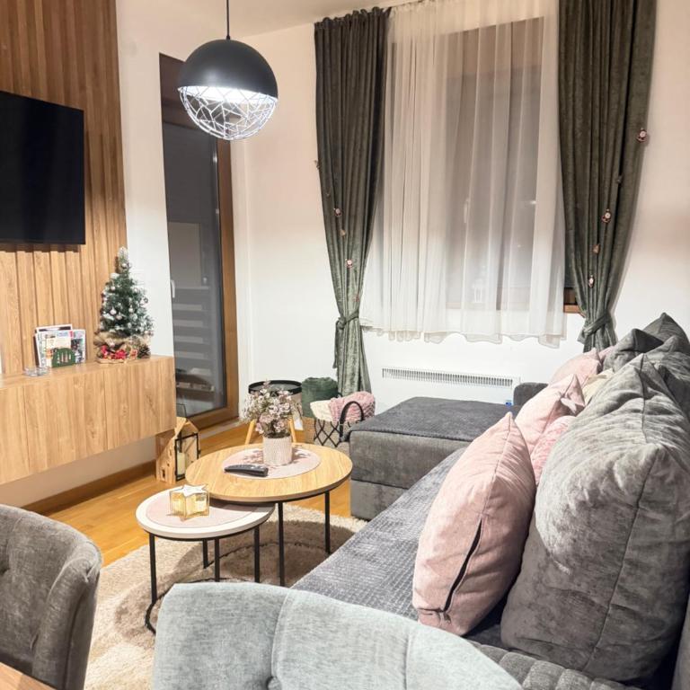 Prestige Forest Resort Zlatibor Wellness & Spa - One-Bedroom Apartment - 4