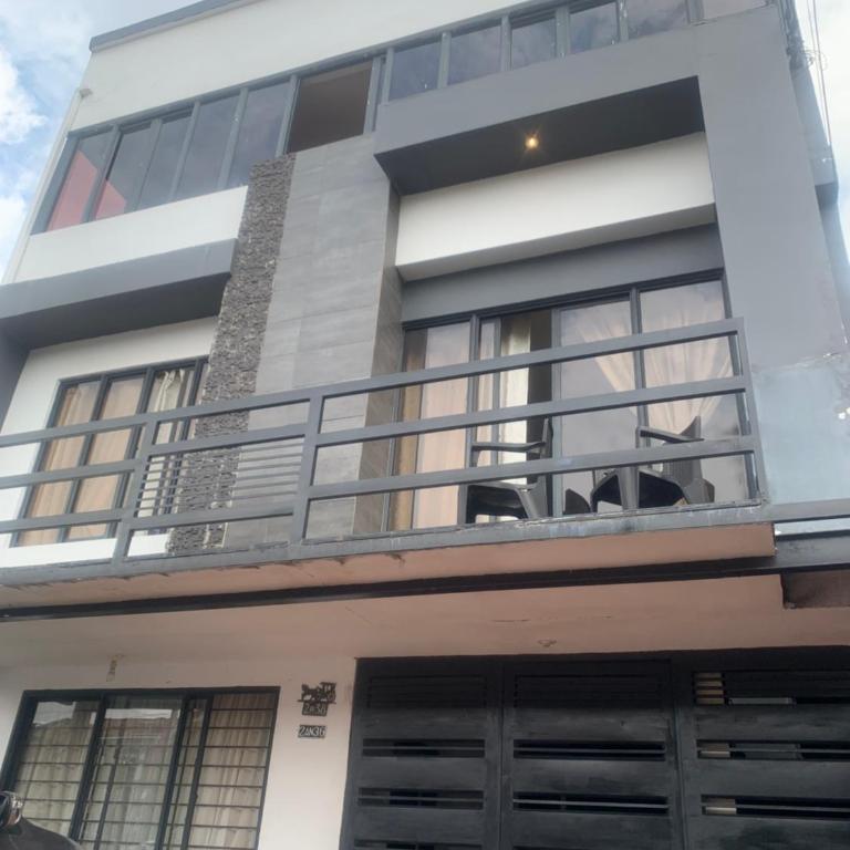 Apartaestudios amoblados en el norte de Cali - Apartment - 11