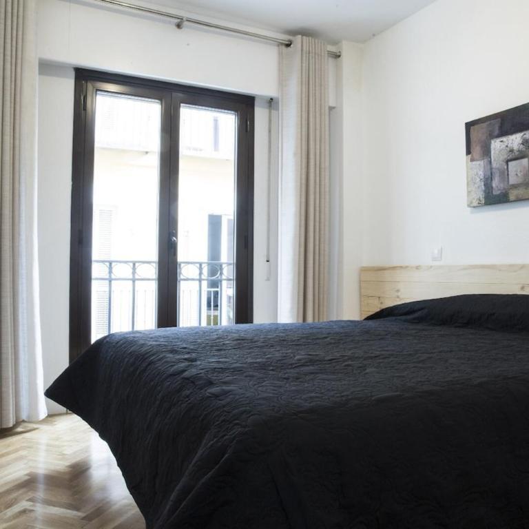 Madrid City Center with Garage 3 bedrooms 2 baths - Three-Bedroom Apartment with Balcony - 18