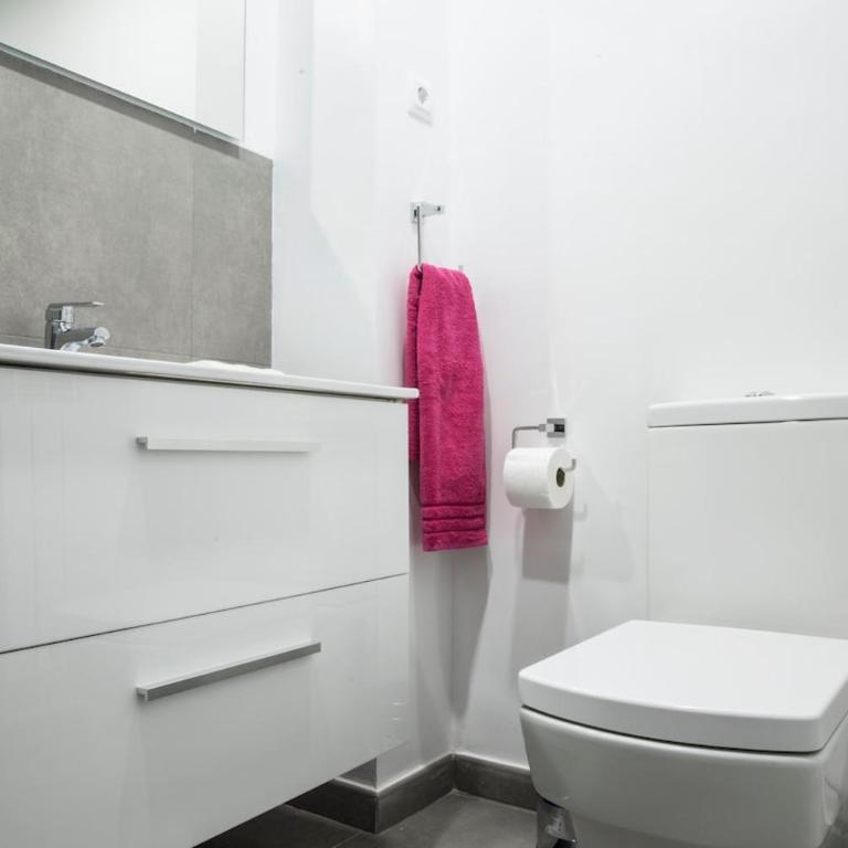 Madrid City Center with Garage 3 bedrooms 2 baths - Three-Bedroom Apartment with Balcony - 27