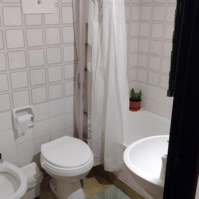 Departamento 1ambiente con patio zona Guemes Aldrey - Apartamento de 1 dormitorio - 13