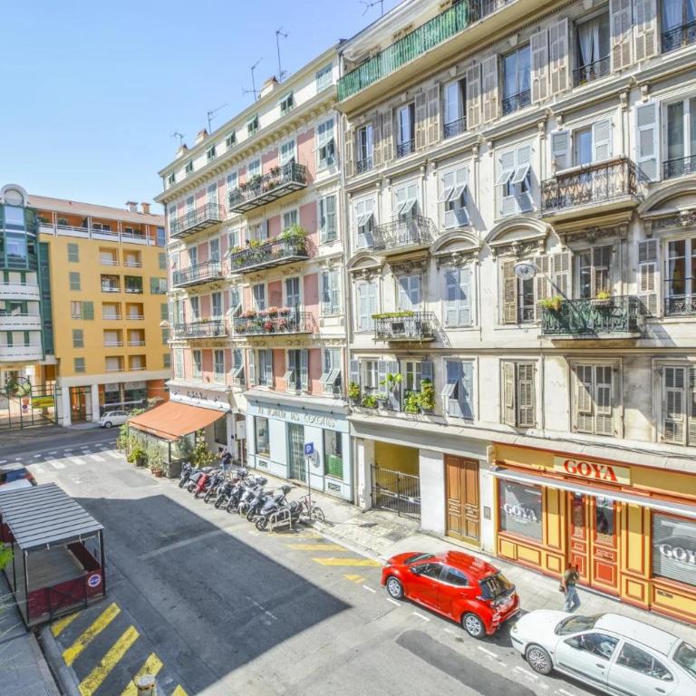 Bright modern studio, Nice Port, walk to tram and beach! - Appartement 1 Chambre - 14