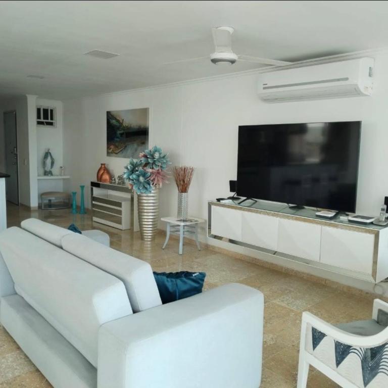 Cartagena Luxerentals - Room #1586344001 - 3