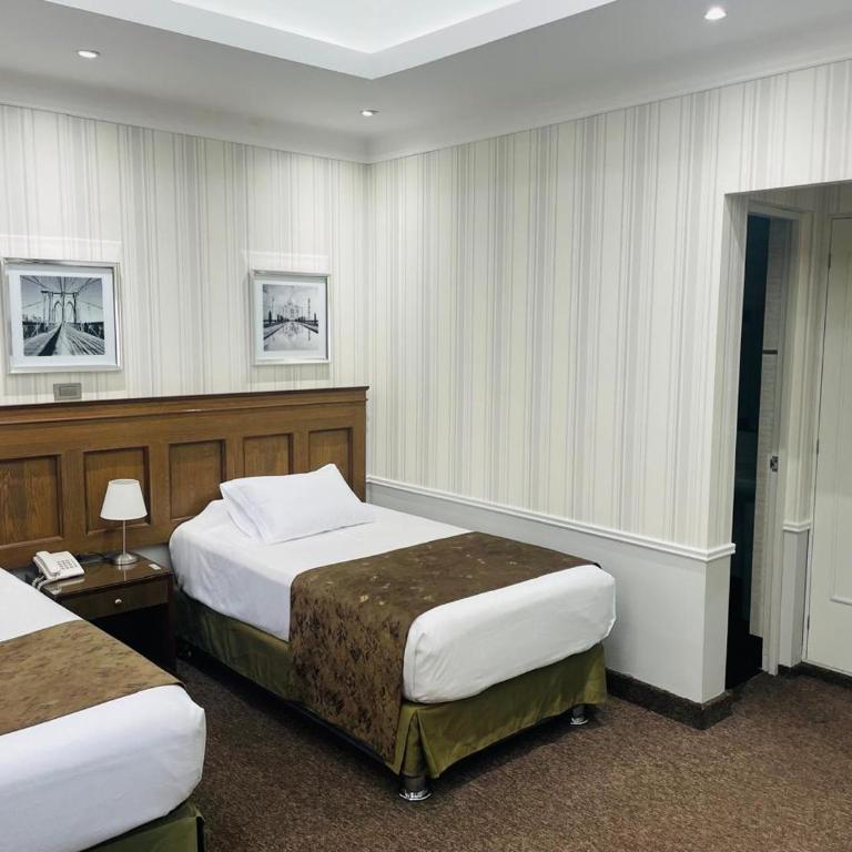 Hotel Casagrande - Classic Twin Room - 4