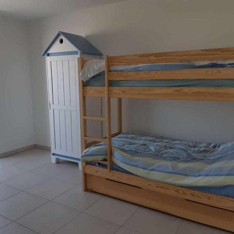 Appart 2 ch. avec accès plage et parking privé - FR-1-674-34 - Appartement - 8