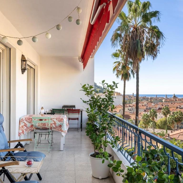 Azur Balcony Apartment Classic Charm with View - Appartement 1 Chambre - 1