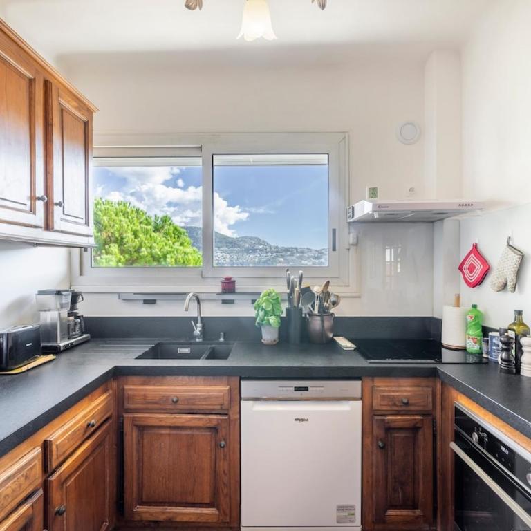 Azur Balcony Apartment Classic Charm with View - Appartement 1 Chambre - 16