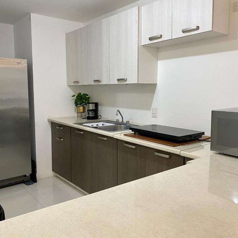 Departamento dentro paseo Santa Lucía Monterrey - Two-Bedroom Apartment - 15