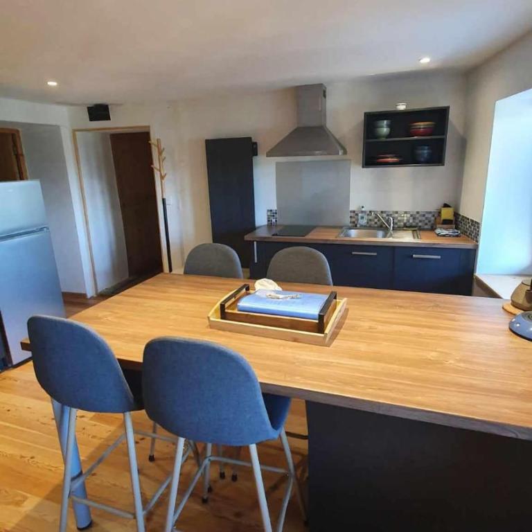 Appartement 4 personnes sur les hauteurs d'Eygliers - Appartement 2 Chambres - Vue sur Jardin - 4
