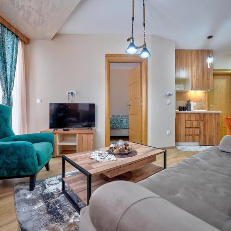 Feniks Apartmani Zlatibor - One-Bedroom Apartment - 2