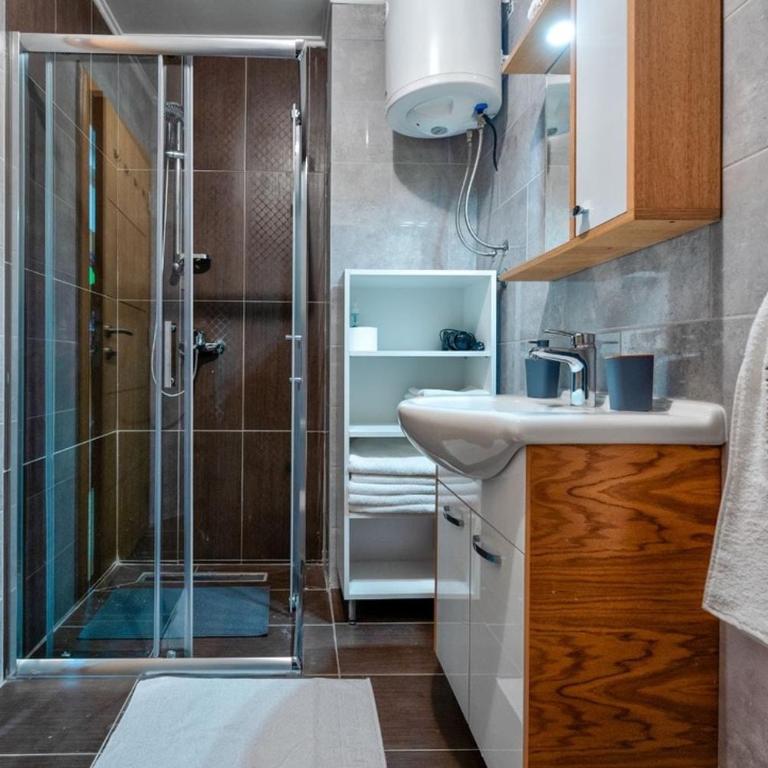Feniks Apartmani Zlatibor - One-Bedroom Apartment - 11