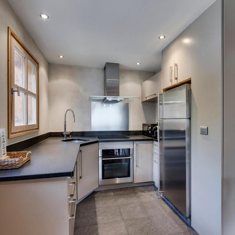 Appartement Duplex Moderne, Skis aux Pieds, Centre de Val-d'Isère - FR-1-567-56 - Appartement (4 Adultes) - 6