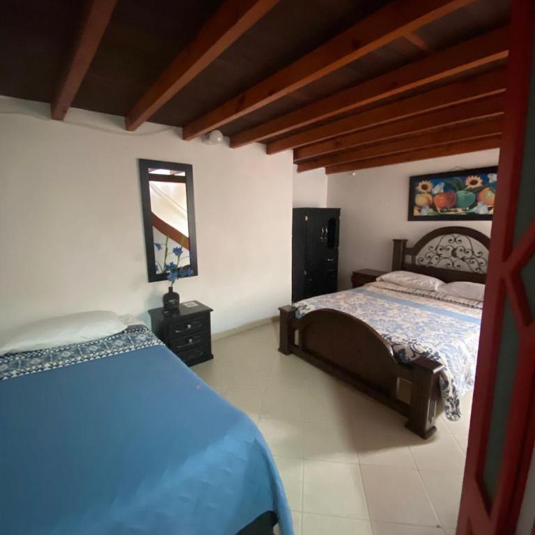Europa Ecotours - Family Room - 5