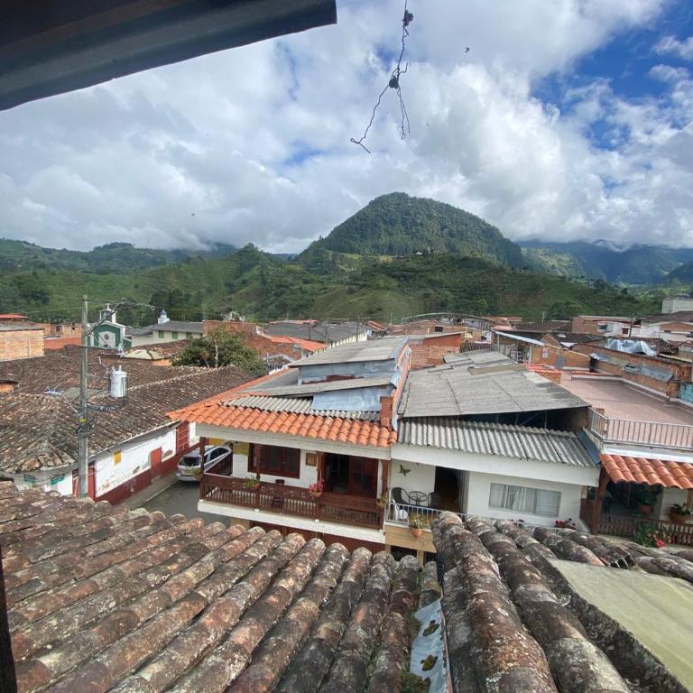 Europa Ecotours - Habitación Familiar - 4