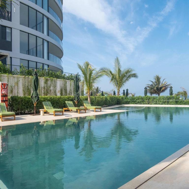 Enchanting 2BR with Balcony in Morros - Two-Bedroom Apartment - 31